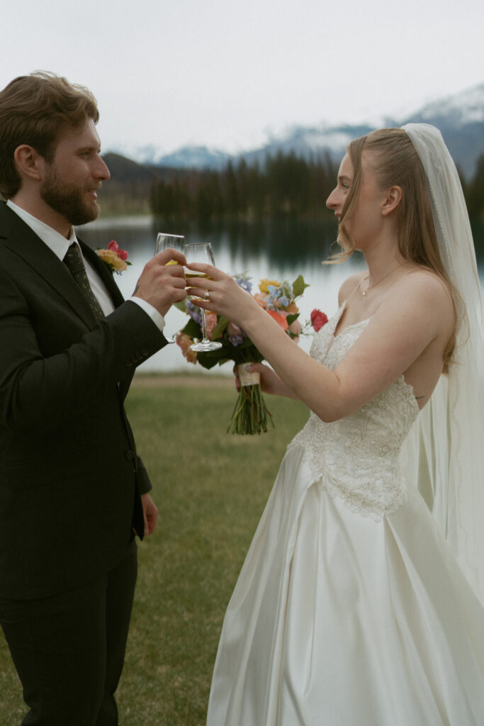 wedding ceremony candid photos at Fairmont JPL